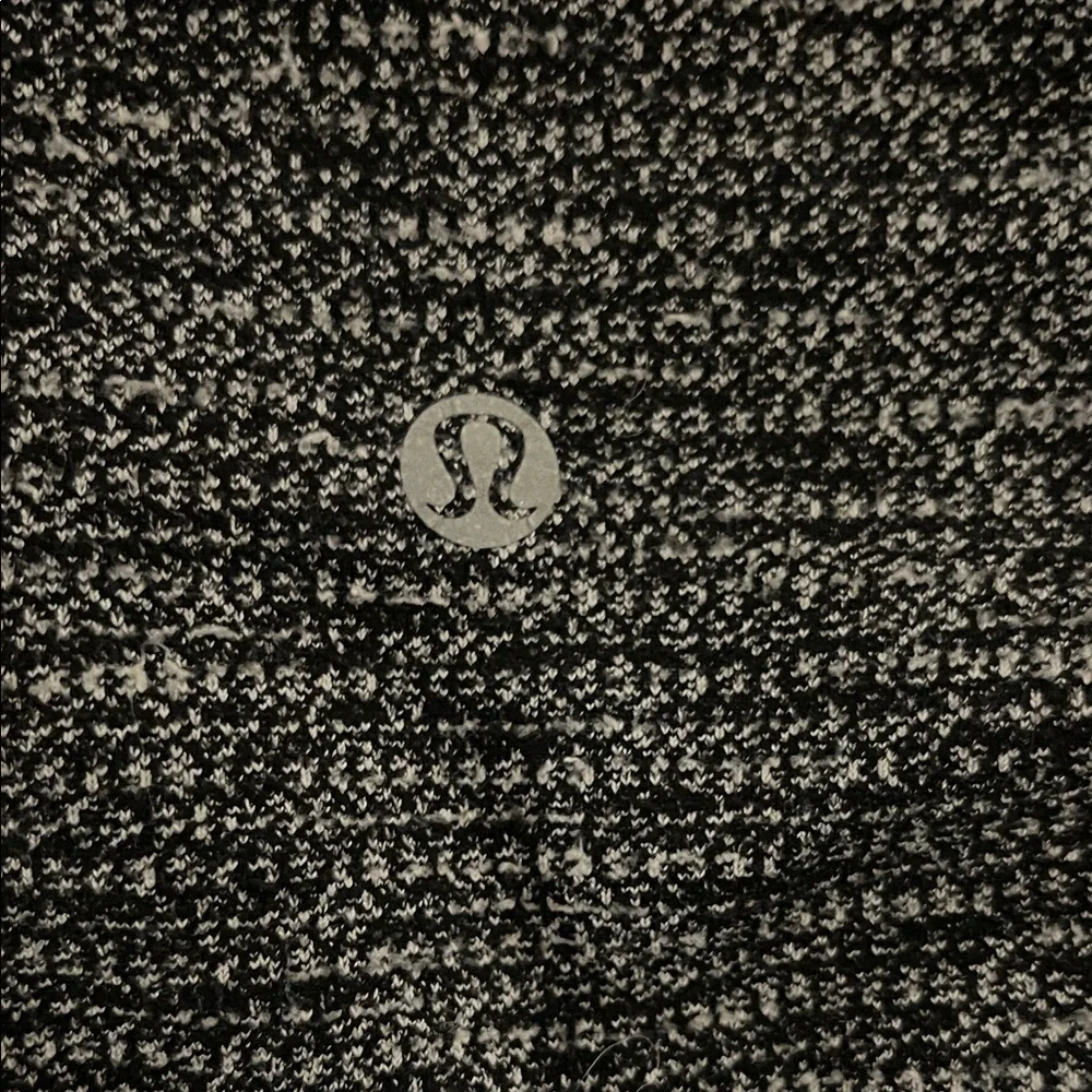 Lululemon athletica Swift Tech Align in Heathered Black